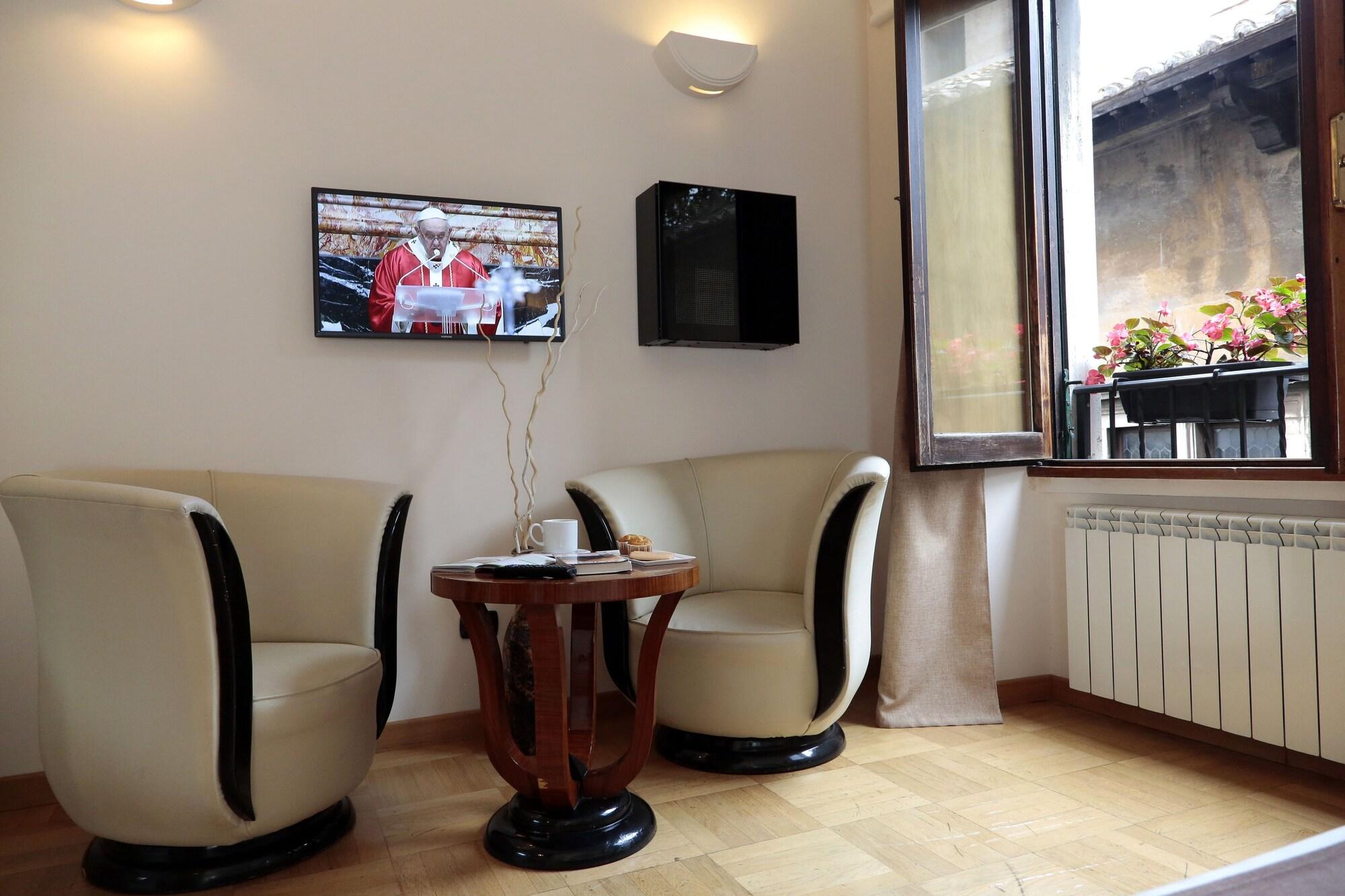 Residenza Delle Arti Hotel Rome Buitenkant foto
